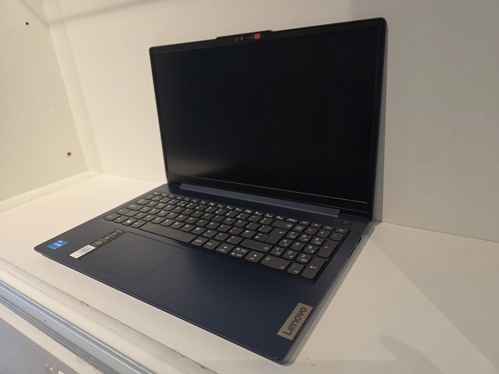 Lenovo IdeaPad Slim 3