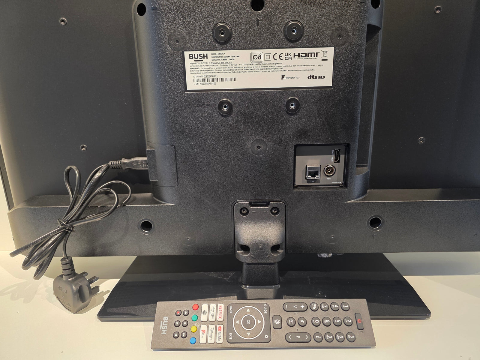 Bush TV Smart - Model 32ht24ca