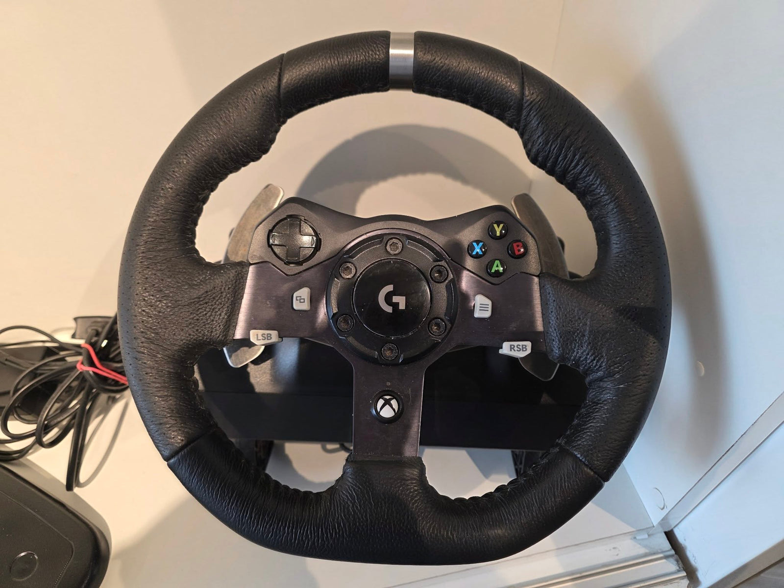 Logitech G G920 Driving Force Racing Wheel and Floor Pedals
