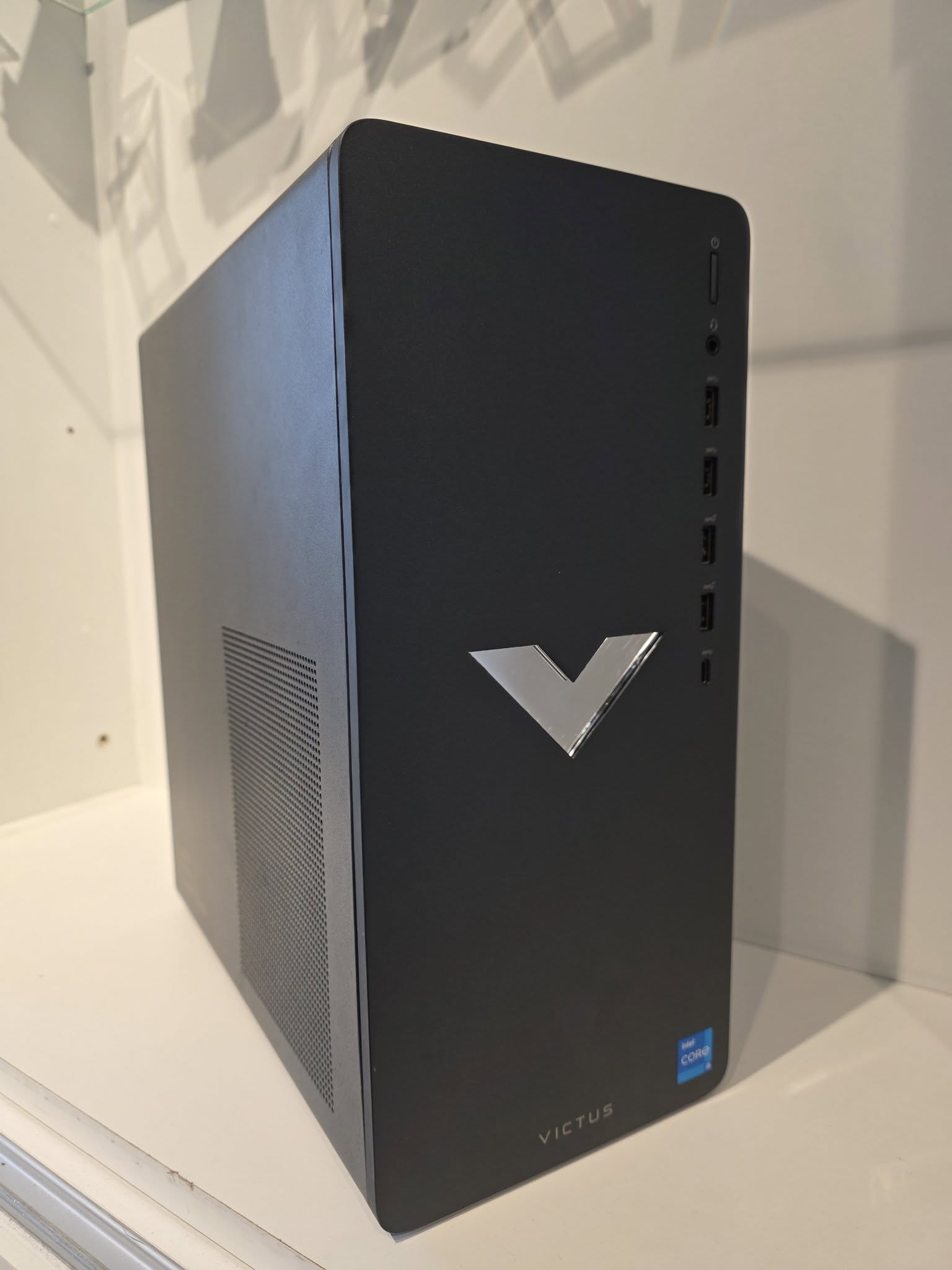 HP Victus 15L Gaming Desktop with Monitor Bundle