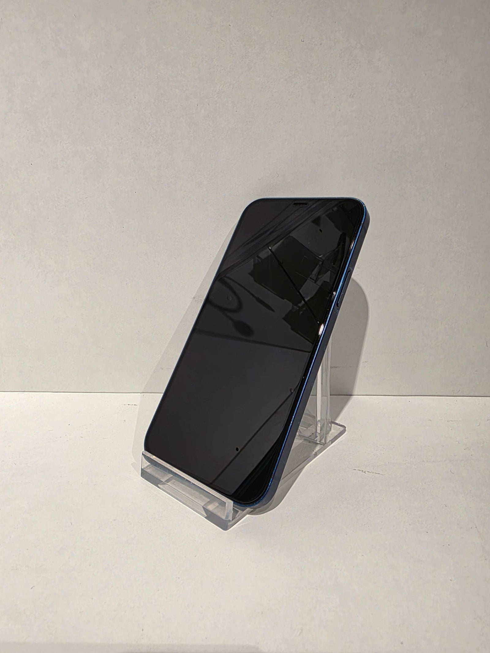 Apple iPhone 12 - 64GB, colour blue - ALL-TEK Magherafelt