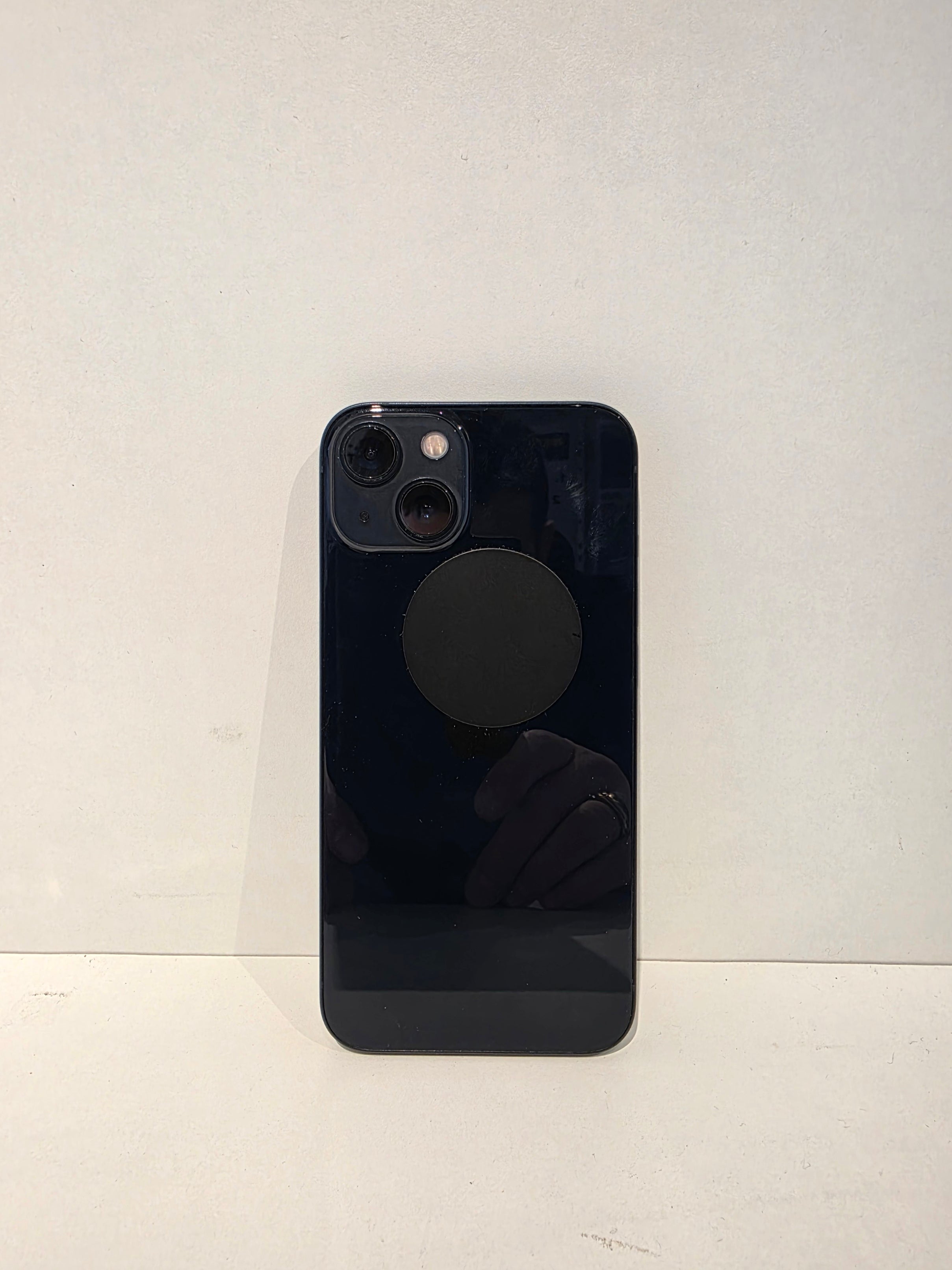 iPhone13 128GB ブラック Amazon.com: Apple iPhone 13 (128GB, Midnight) [Locked] +