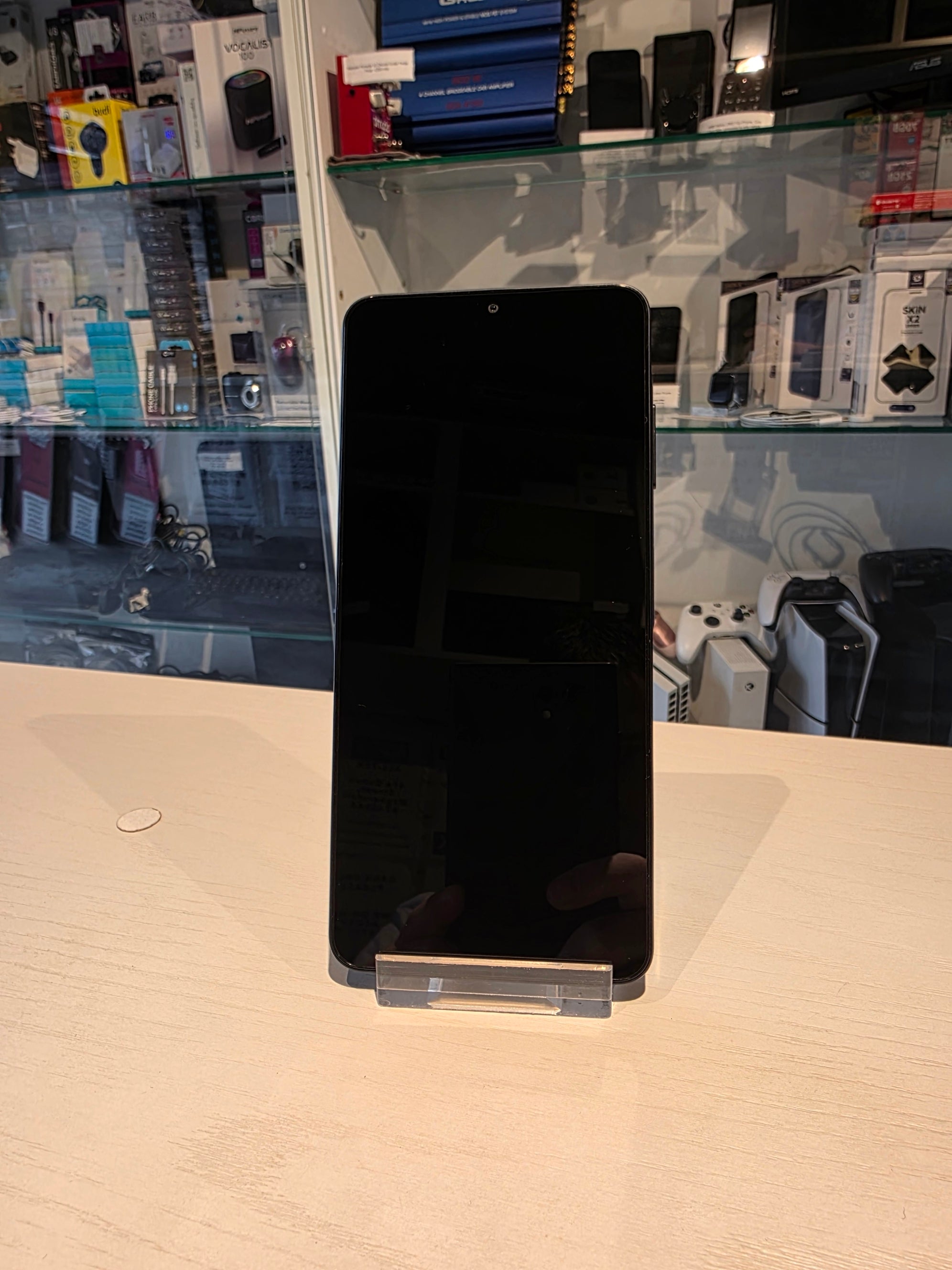 Samsung Galaxy A06 (brand New)