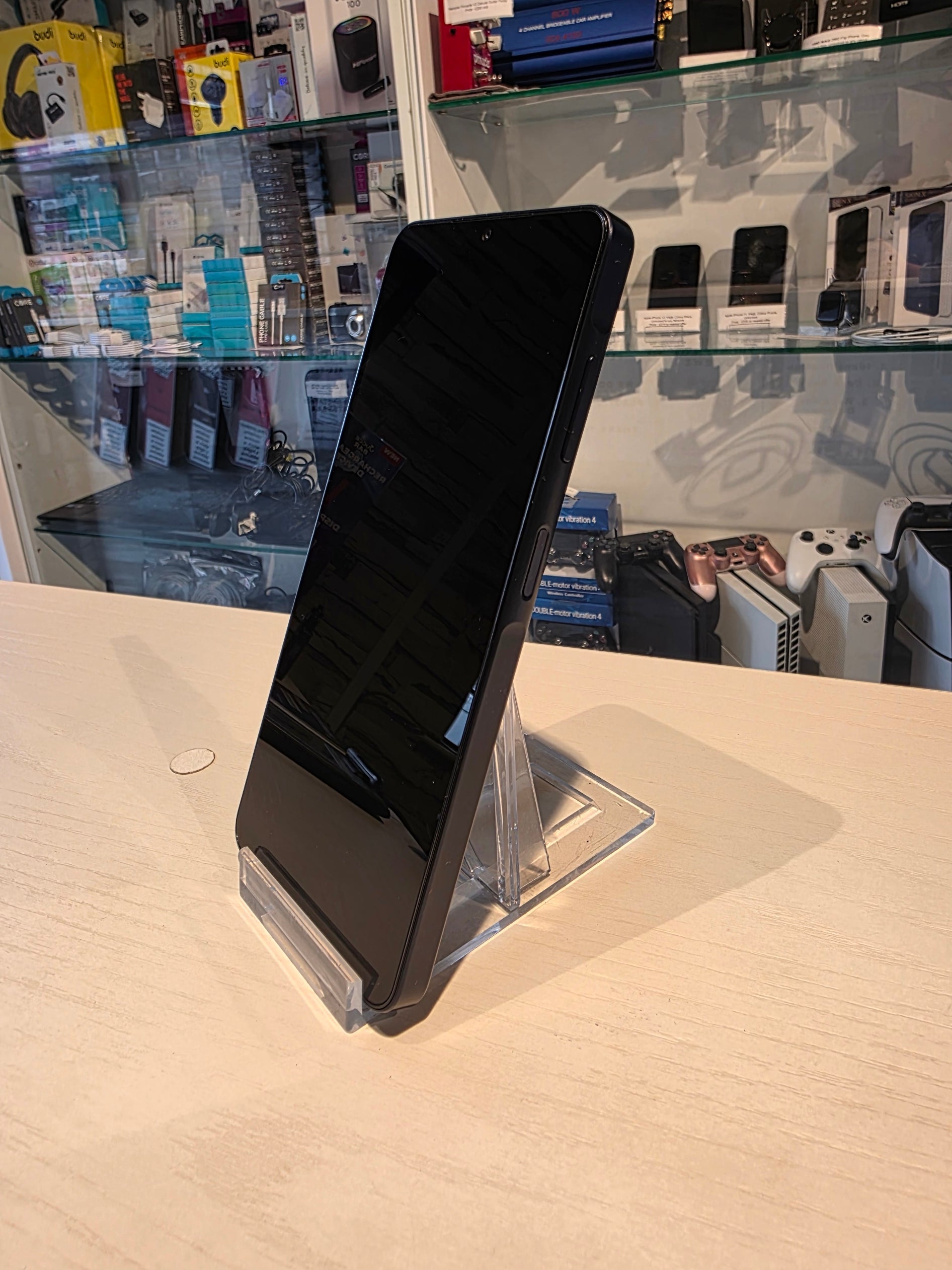 Samsung Galaxy A06 (brand New)